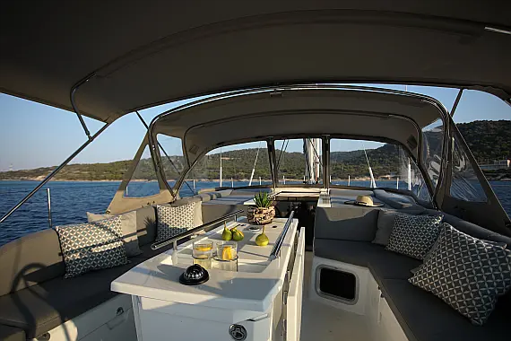 Oceanis 51.1 Refit 2026