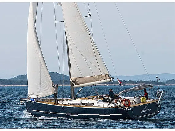Dufour 56 