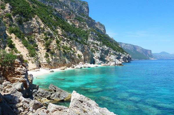 Yachtcharter Sardinien © Roberto Mura CCBY-SA 3.0
